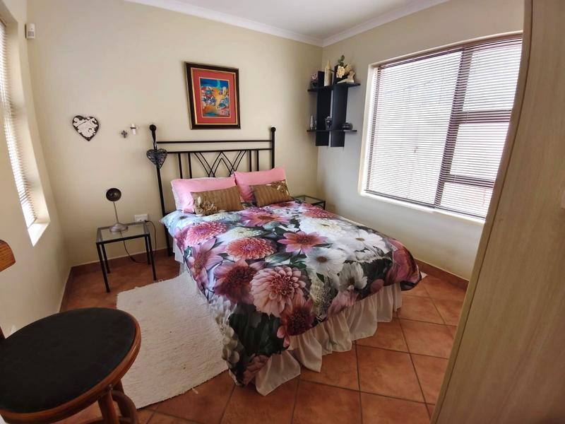 4 Bedroom Property for Sale in Island View Western Cape